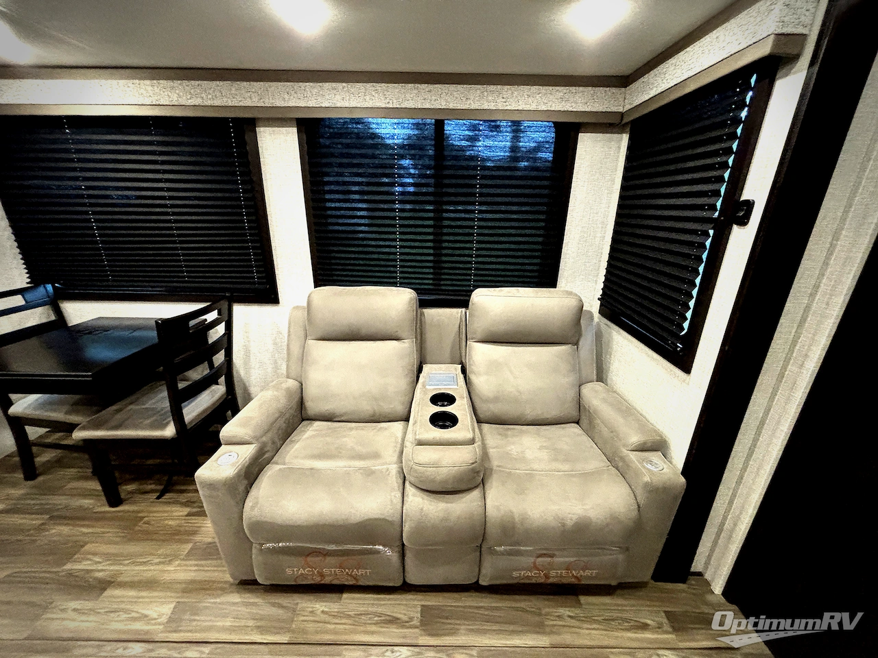 2024 Jayco Seismic 395 Photo 16