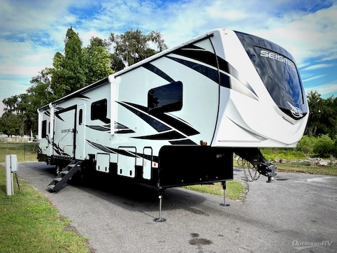 Used 2021 Jayco Seismic 4113 Featured Photo
