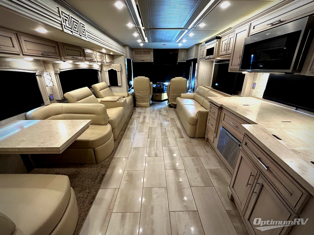 2022 Newmar Ventana 4369 Photo 5