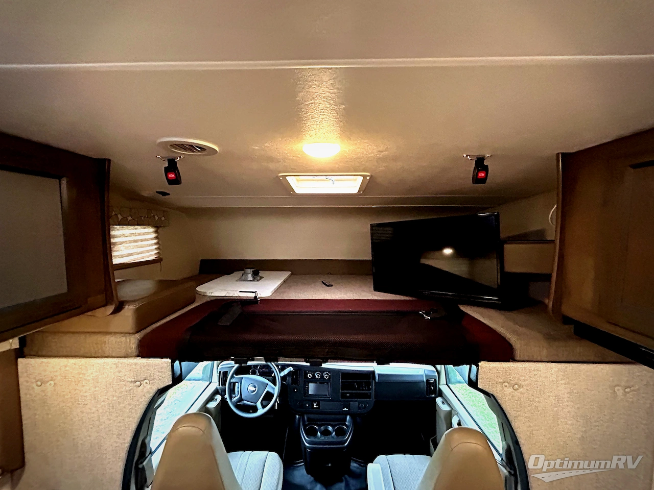 2020 Coachmen Freelander 26RS Ford 350 Photo 10