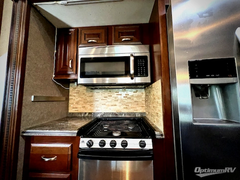 2017 Jayco Pinnacle 38REFS RV Photo 3