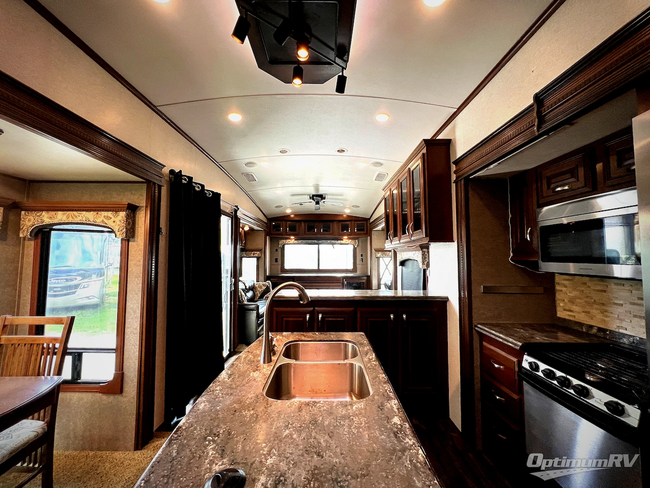 2017 Jayco Pinnacle 38REFS Photo 4