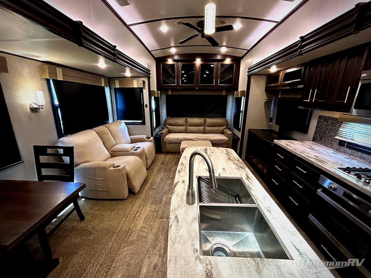 2019 Jayco North Point 381DLQS Photo 4