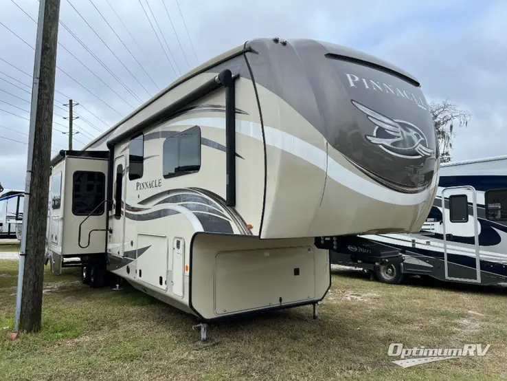 2019 Jayco Pinnacle 38REFS RV Photo 1
