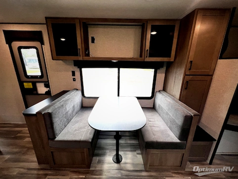 2025 Jayco Jay Flight SLX 265BHS RV Photo 2
