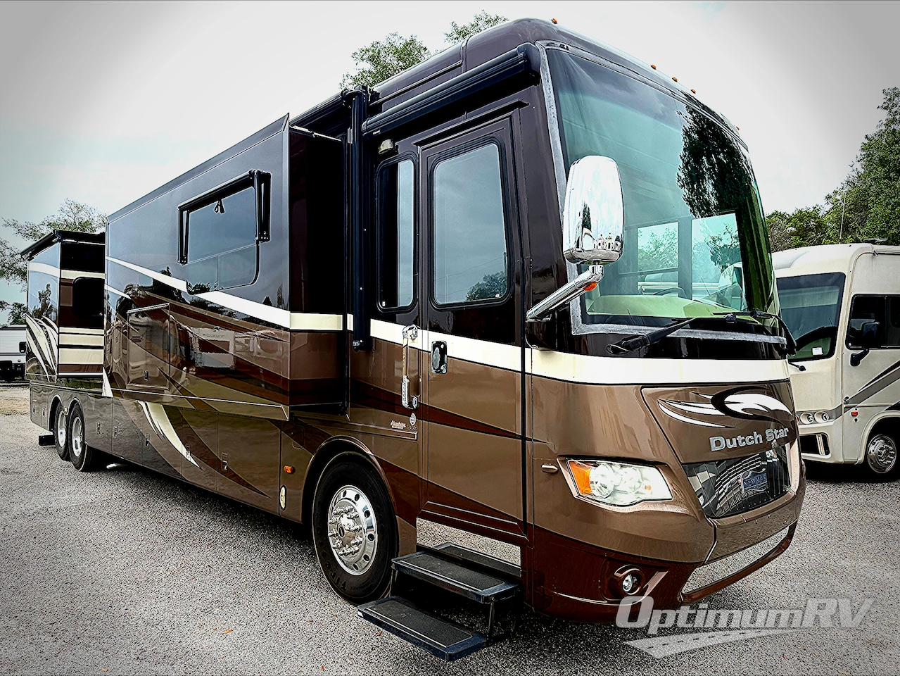 2014 Newmar Dutch Star 4369 Photo 1