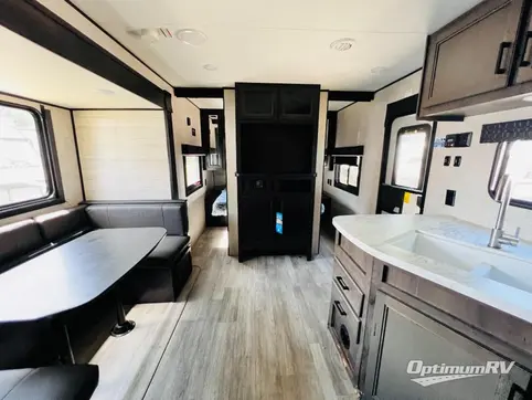 2022 Jayco Jay Flight SLX 8 242BHS RV Photo 2