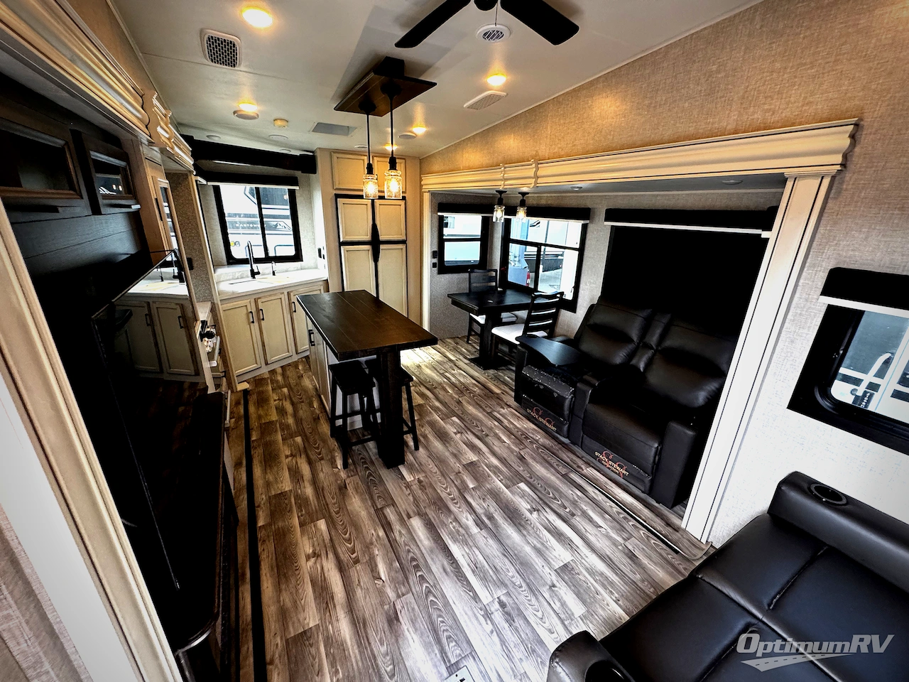 2023 Jayco Eagle 319MLOK Photo 4