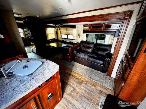 2017 Jayco Eagle HT 314BHDS RV Photo 2