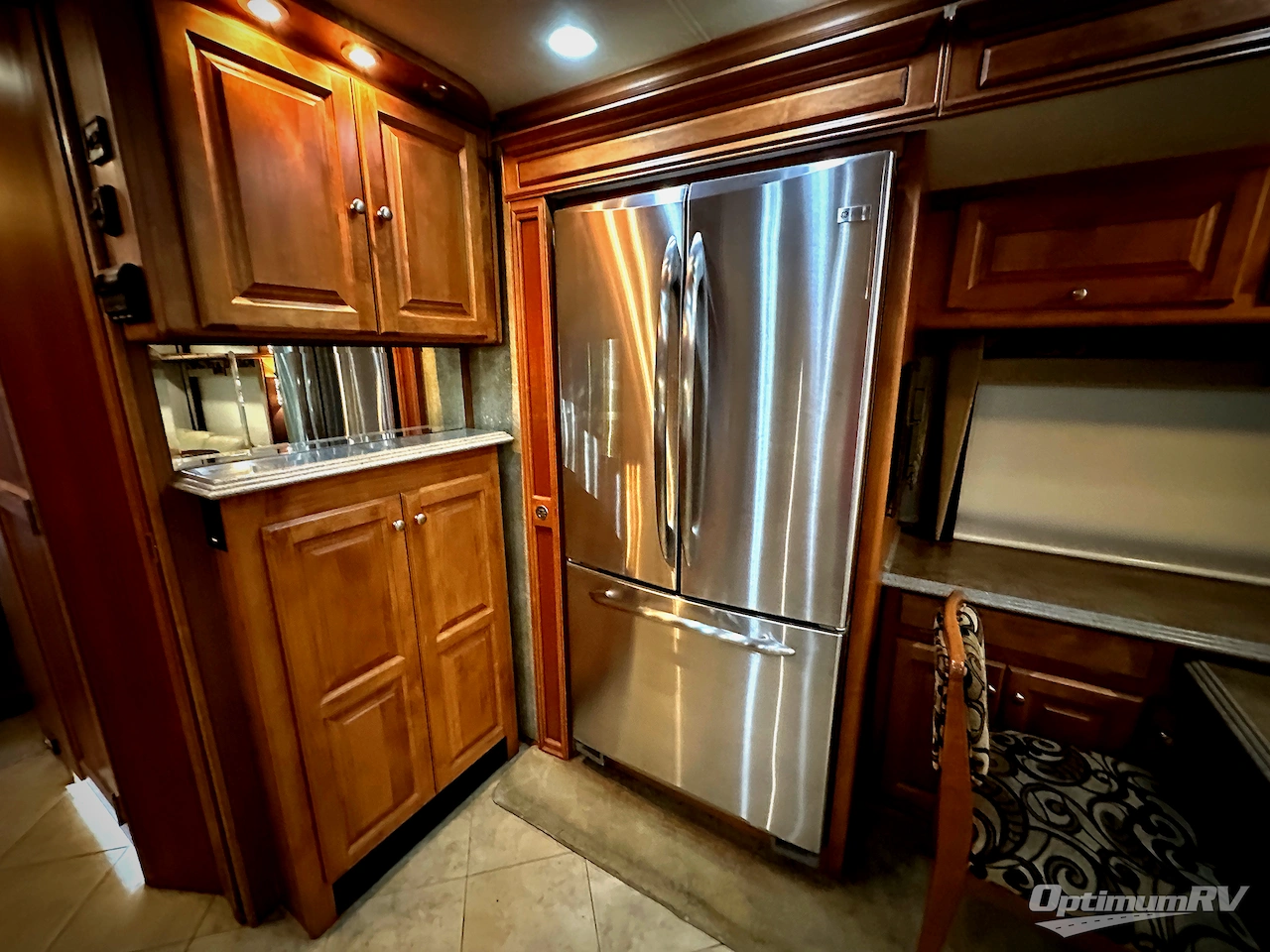 2010 Tiffin Phaeton 40QTH Photo 11