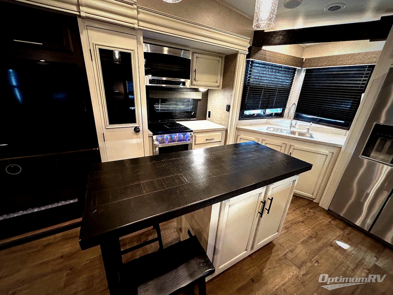 2021 Jayco Eagle 319MLOK Photo 16