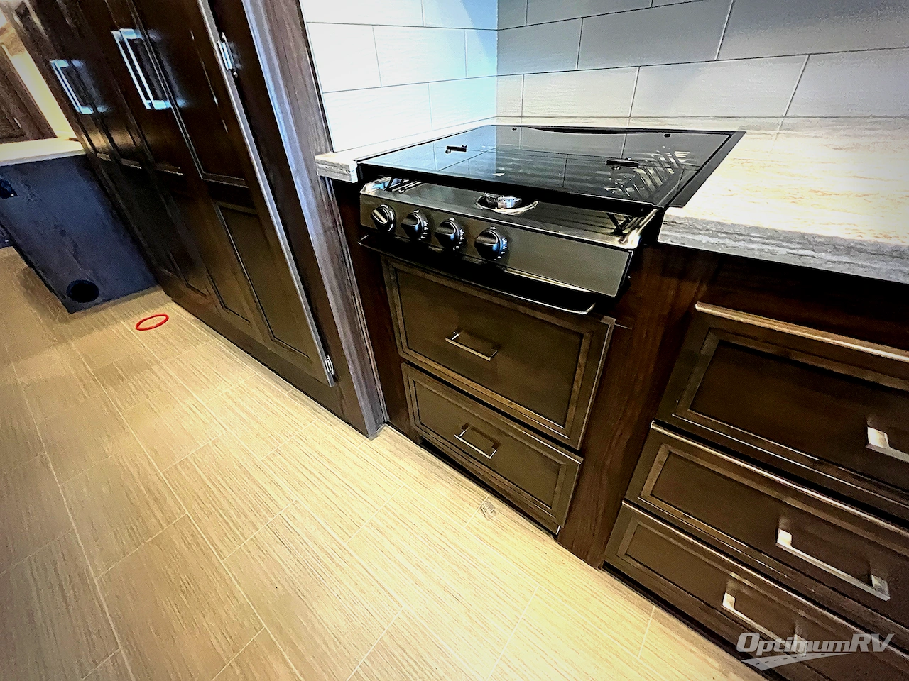 2019 Coachmen Sportscoach SRS RD 366BH Photo 15