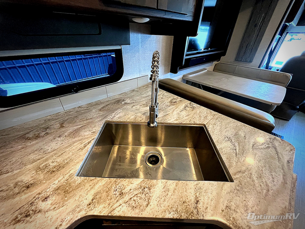 2019 Coachmen Sportscoach SRS RD 366BH Photo 18