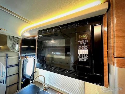 2017 Itasca Navion 24V RV Photo 3
