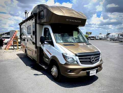 2017 Itasca Navion 24V RV Photo 4