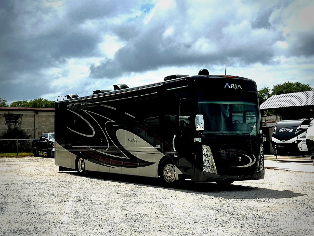 2021 Thor Aria 3901 Photo 1