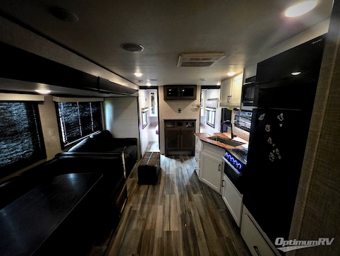 2024 Jayco Jay Flight 324BDS RV Photo 2