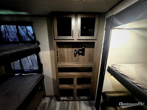 2024 Jayco Jay Flight 324BDS RV Photo 4