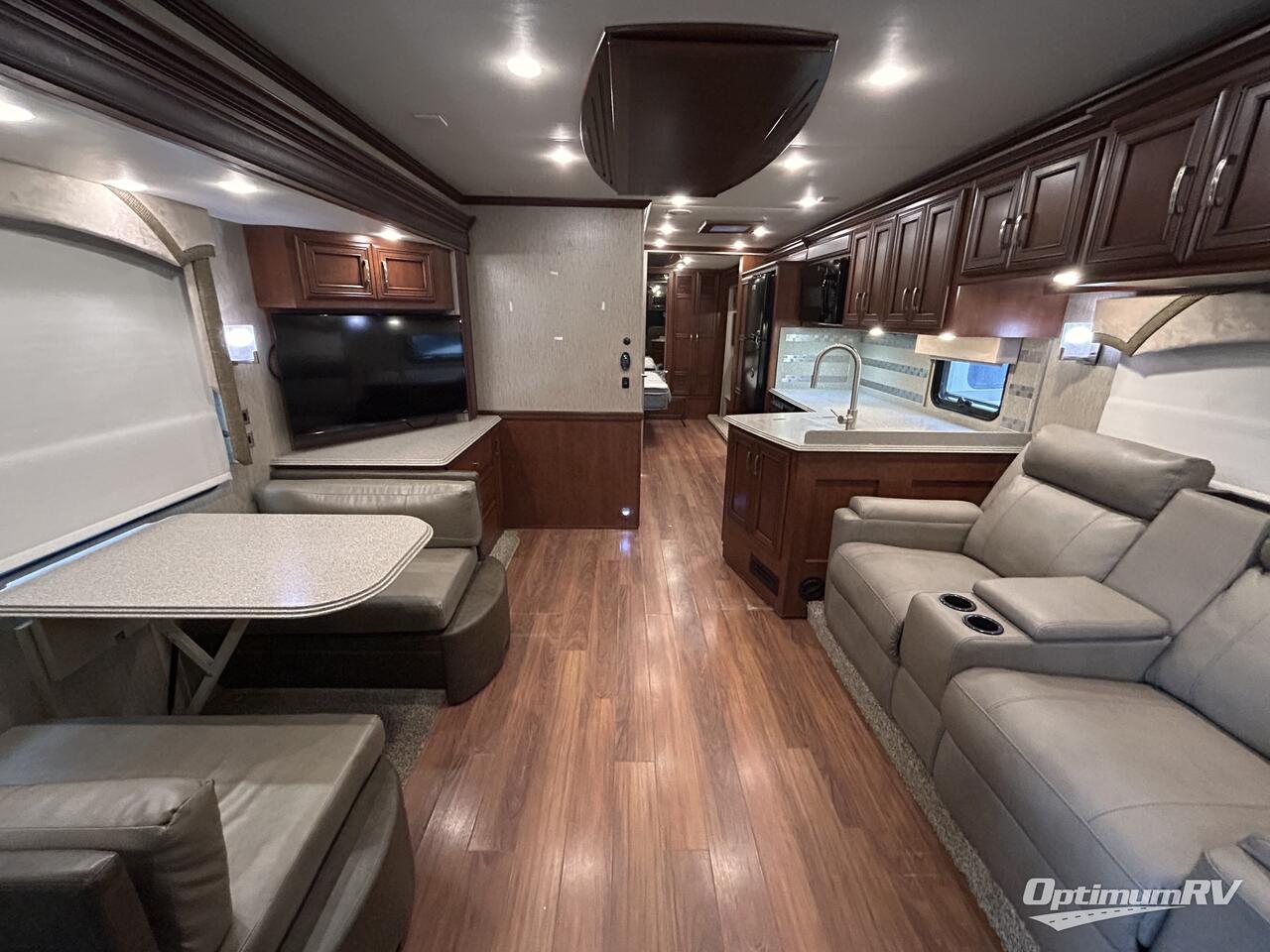 2016 Newmar Ventana LE 3436 Photo 6