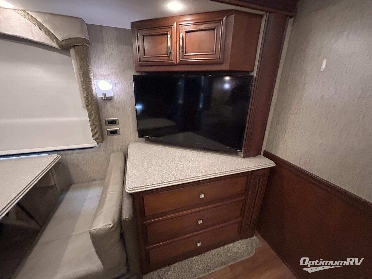 2016 Newmar Ventana LE 3436 Photo 10