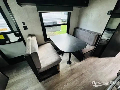 2022 Jayco Jay Flight SLX 8 264BH RV Photo 4