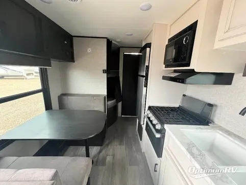 2022 Jayco Jay Flight SLX 8 264BH RV Photo 2
