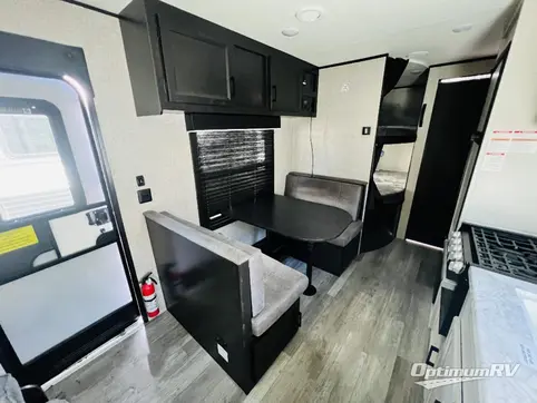 2022 Jayco Jay Flight SLX 8 264BH RV Photo 2