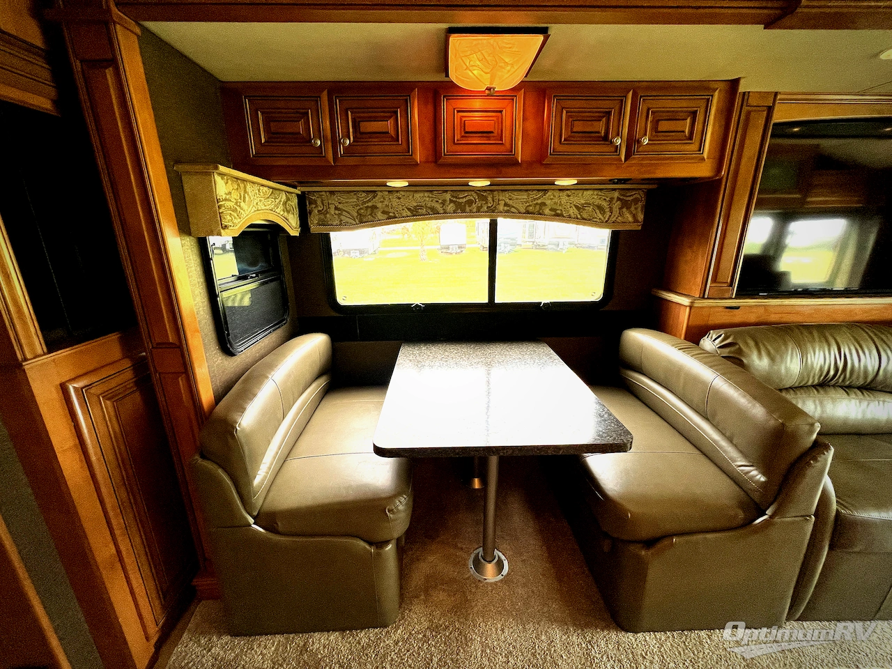 2015 Thor Tuscany 40DX Photo 9