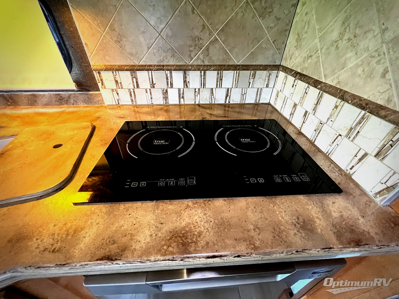 2015 Thor Tuscany 40DX Photo 12