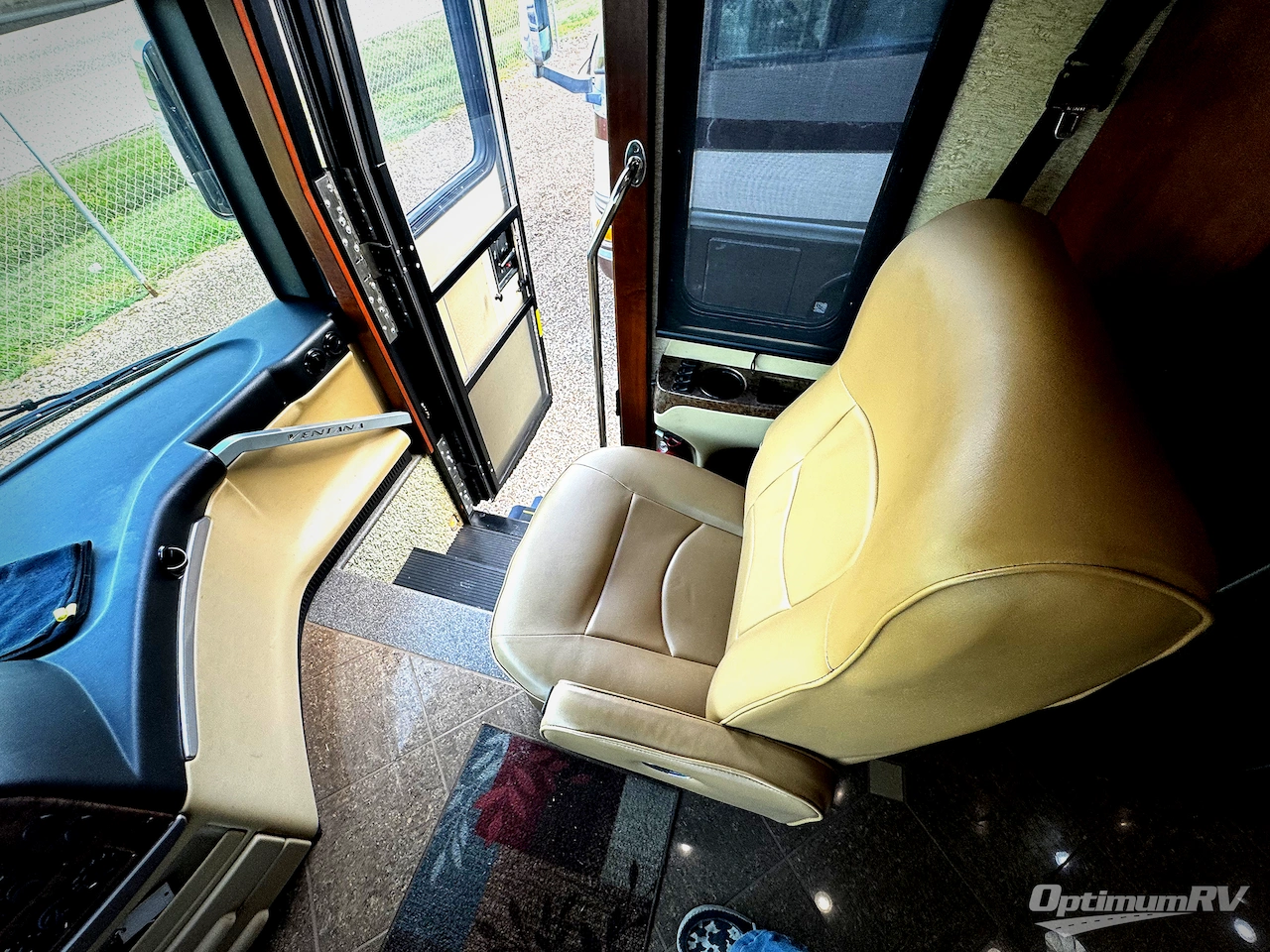 2011 Newmar Ventana 3433 Photo 4