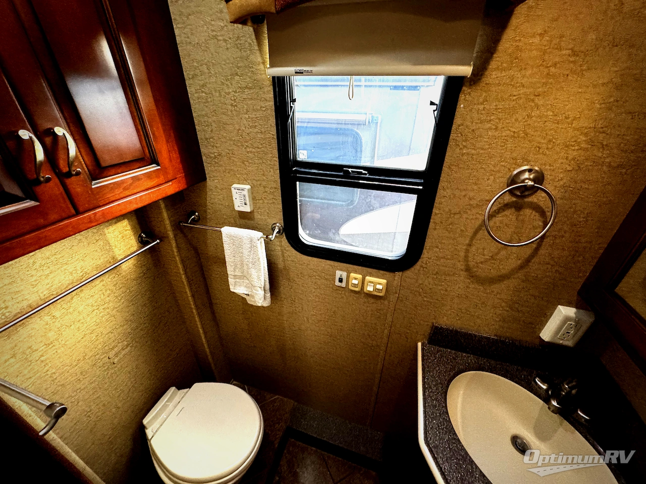 2011 Newmar Ventana 3433 Photo 12