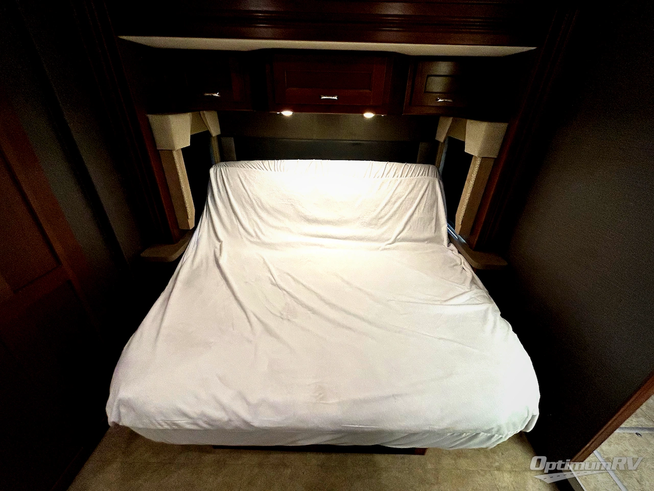 2016 Fleetwood Excursion 36K Photo 17