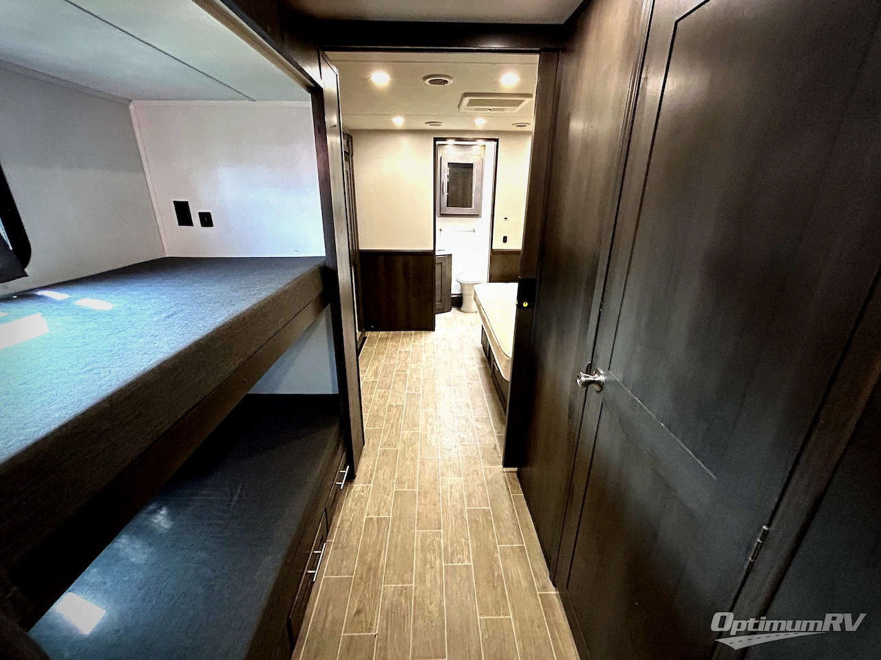 2023 Forest River Georgetown 5 Series 36B5 Photo 14