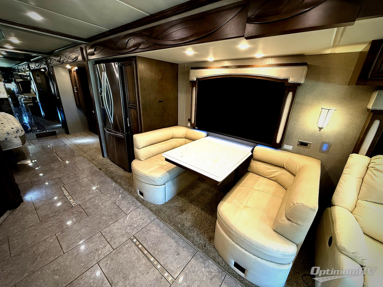 2019 Newmar Ventana 4037 Photo 7