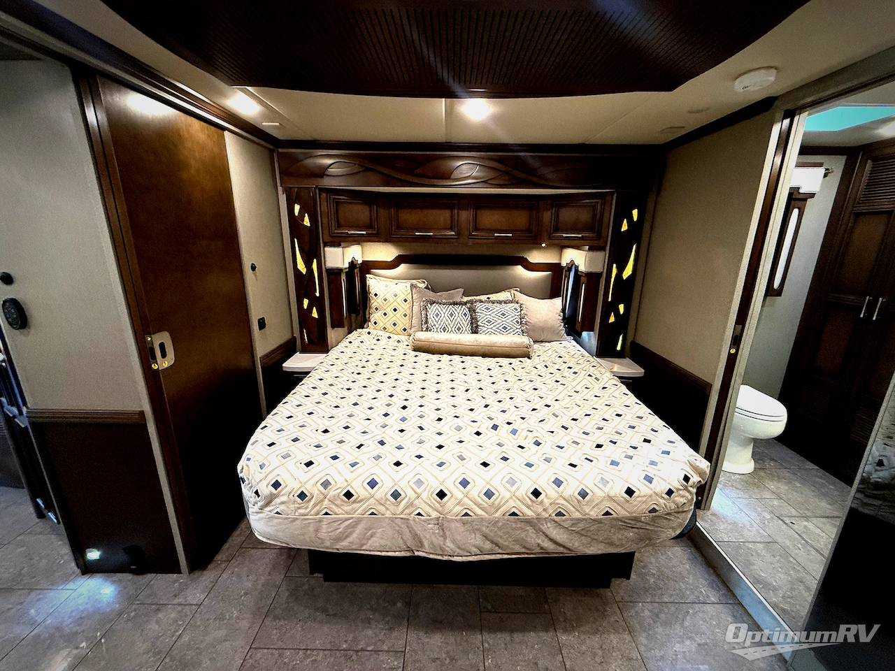 2019 Newmar Ventana 4037 Photo 17