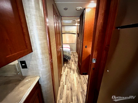 2017 Dynamax FORCE 37TS HD RV Photo 3