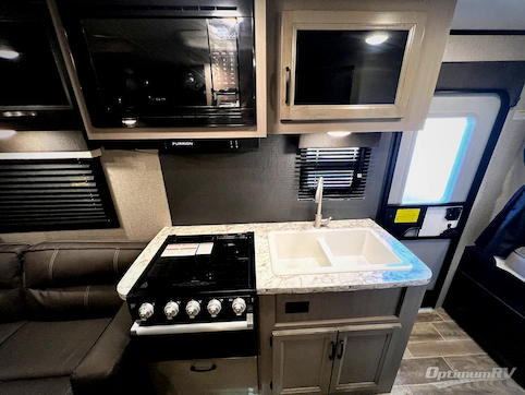 2021 Jayco Jay Feather X17Z RV Photo 3