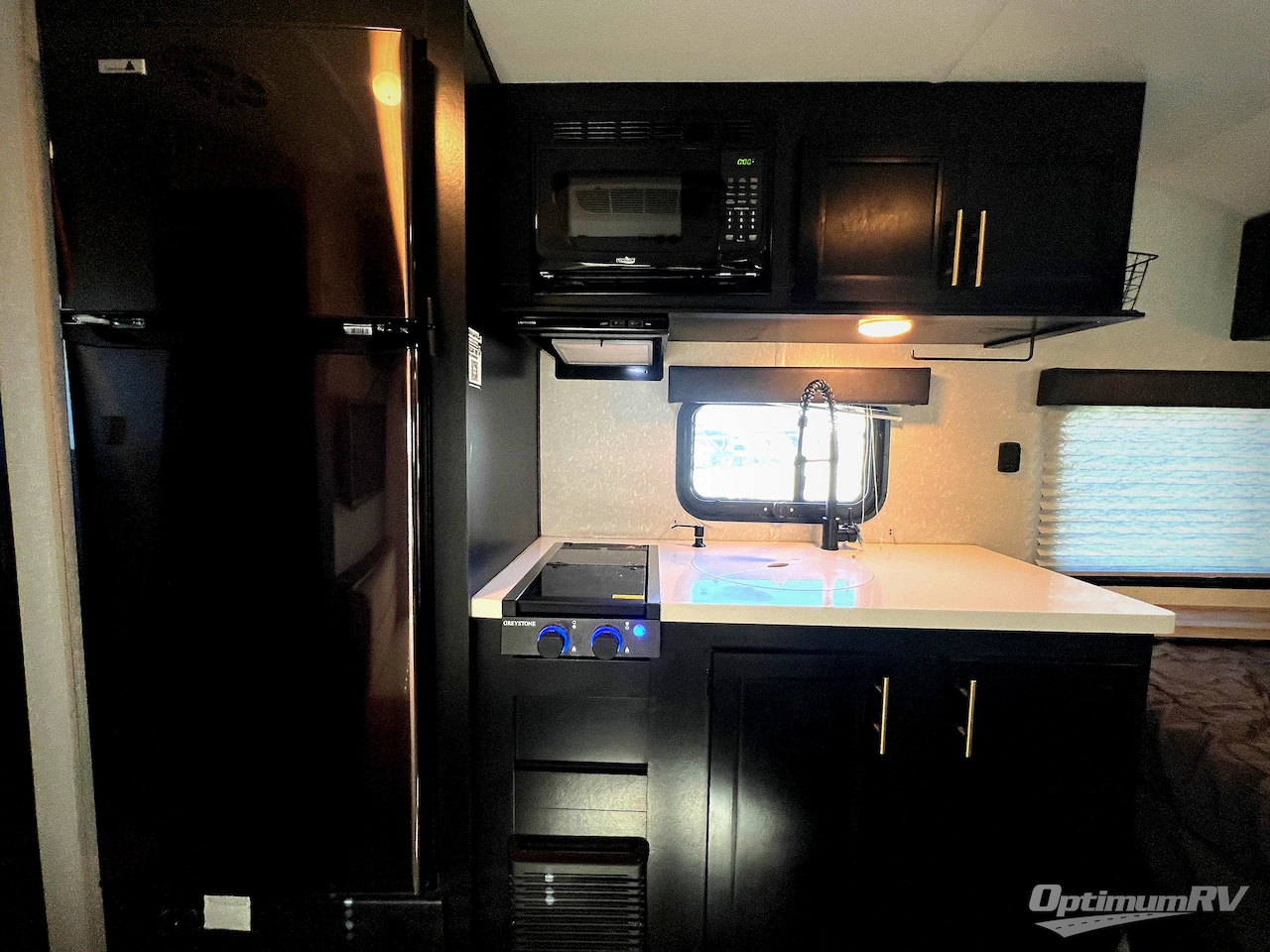 2021 Forest River Cherokee Wolf Pup Black Label 14CCBL Photo 6