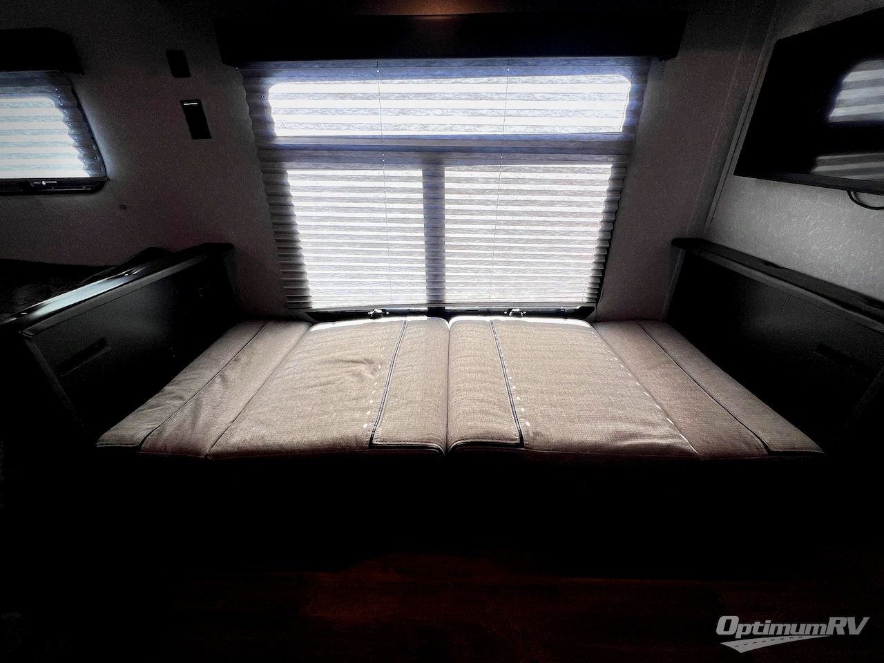 2021 Forest River Cherokee Wolf Pup Black Label 14CCBL Photo 15