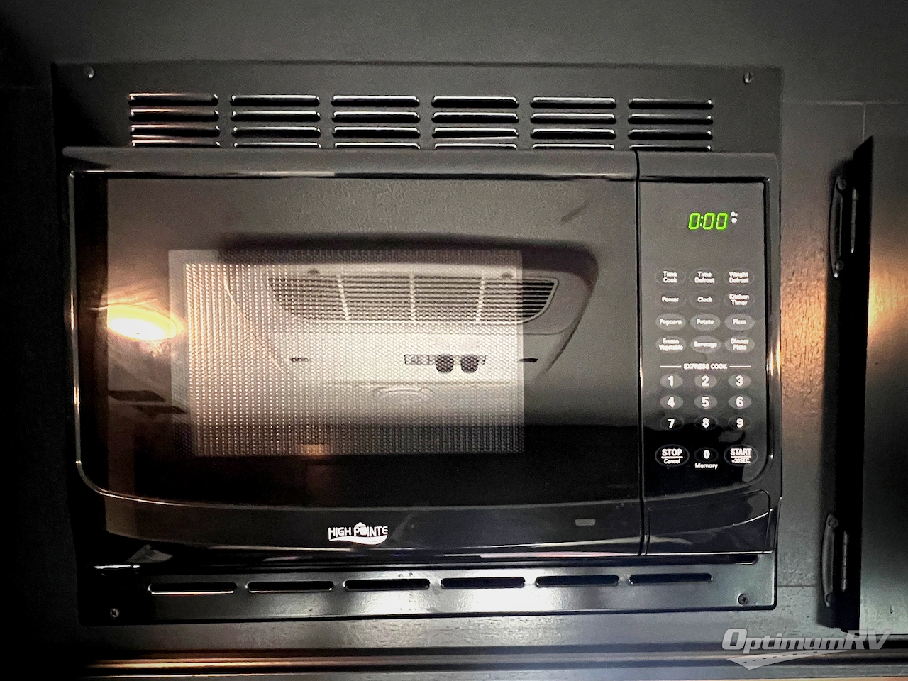 2021 Forest River Cherokee Wolf Pup Black Label 14CCBL Photo 8