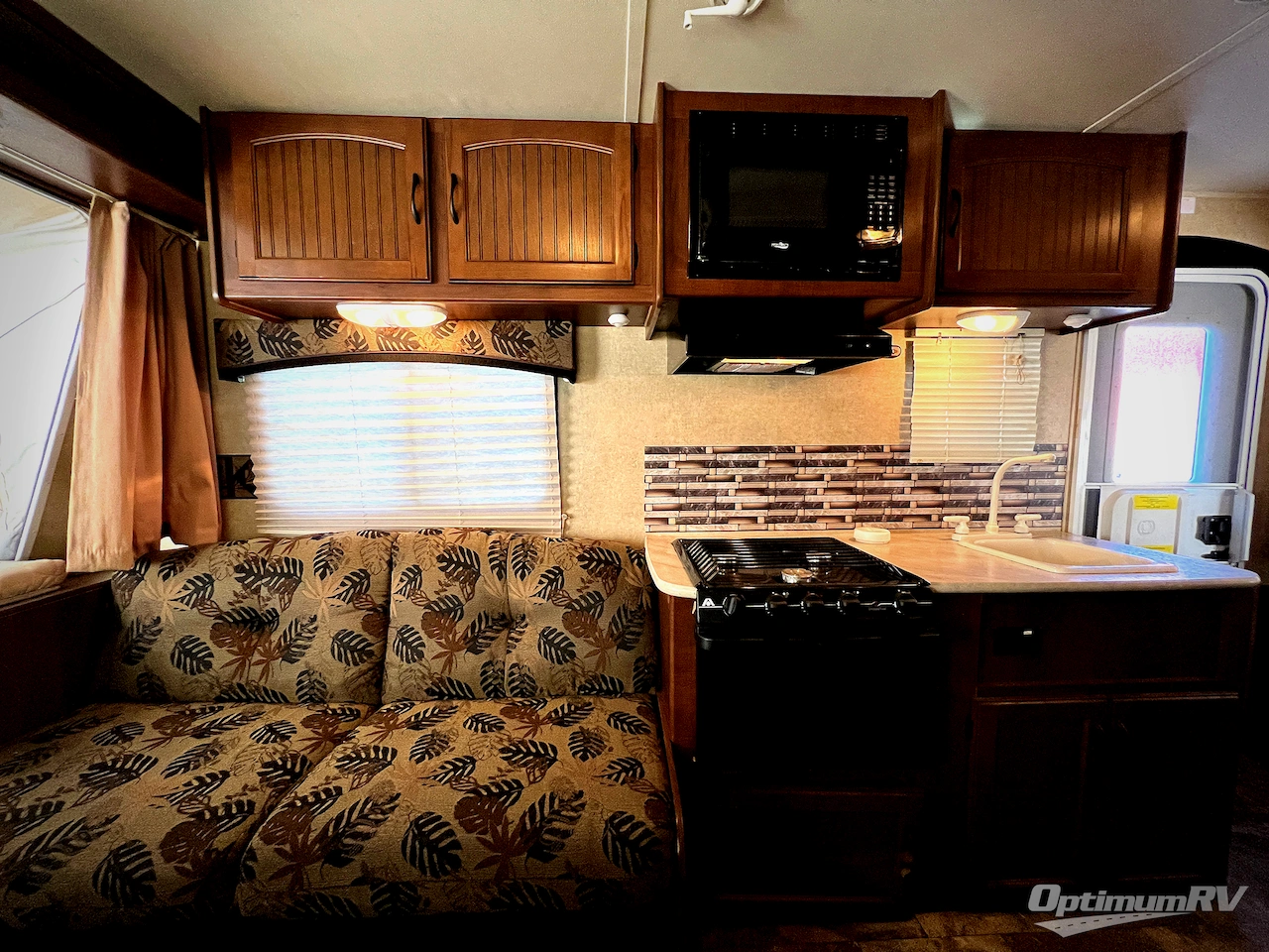 2014 Jayco Jay Feather Ultra Lite 16V Photo 12