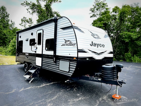 Used 2024 Jayco Jay Flight SLX 210QB Featured Photo