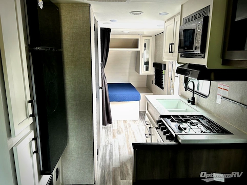 2024 Jayco Jay Flight SLX 210QB RV Photo 2