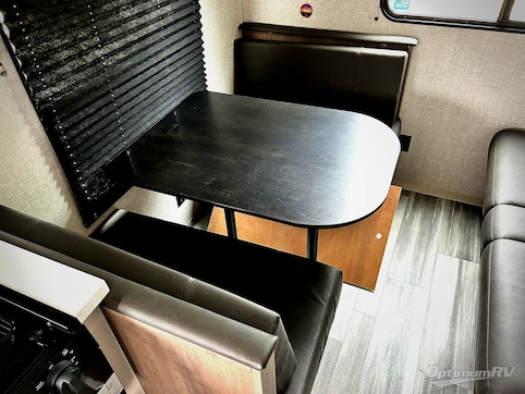 2024 Jayco Jay Flight SLX 210QB RV Photo 3