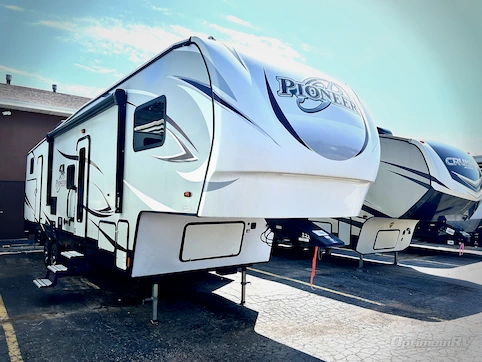 Used 2018 Heartland Pioneer 322 Featured Photo