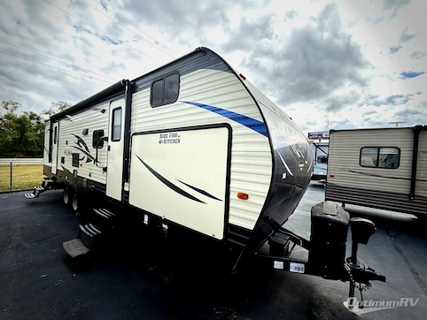 Used 2018 Palomino Puma 30FBSS Featured Photo