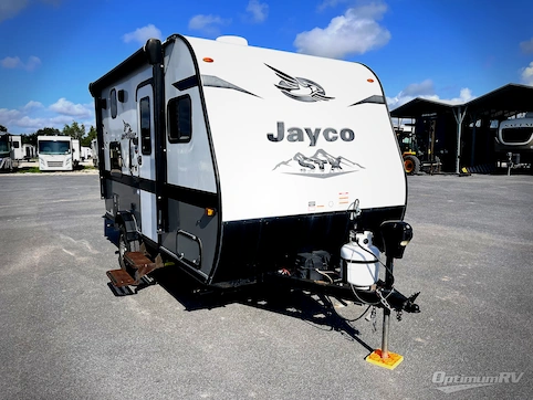 Used 2022 Jayco Jay Flight SLX 7 154BH Featured Photo